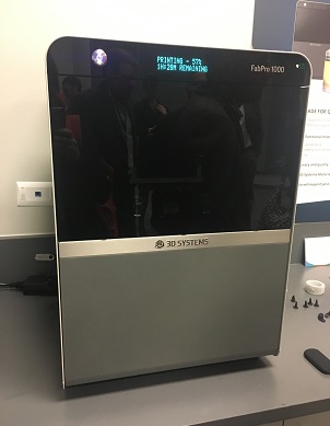 FabPro 1000 桌面級設(shè)備.JPG